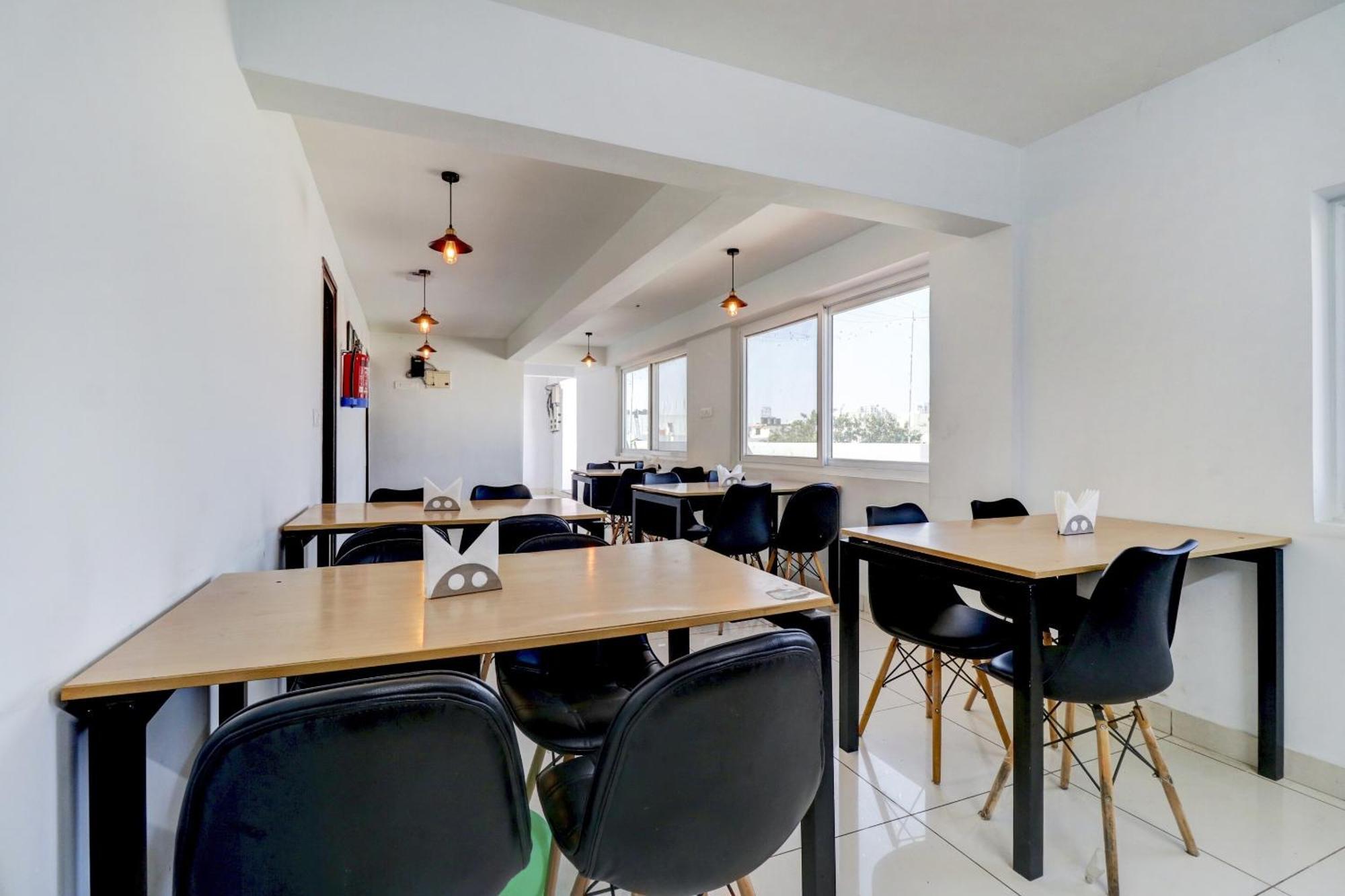 Silver Suites Bangalore Bagian luar foto